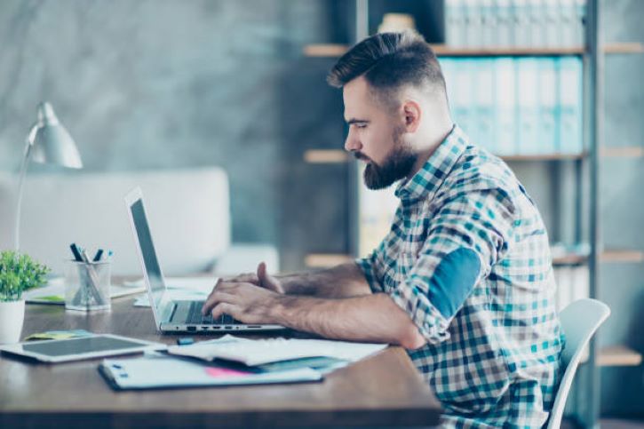 Salarié, freelance, étudiant